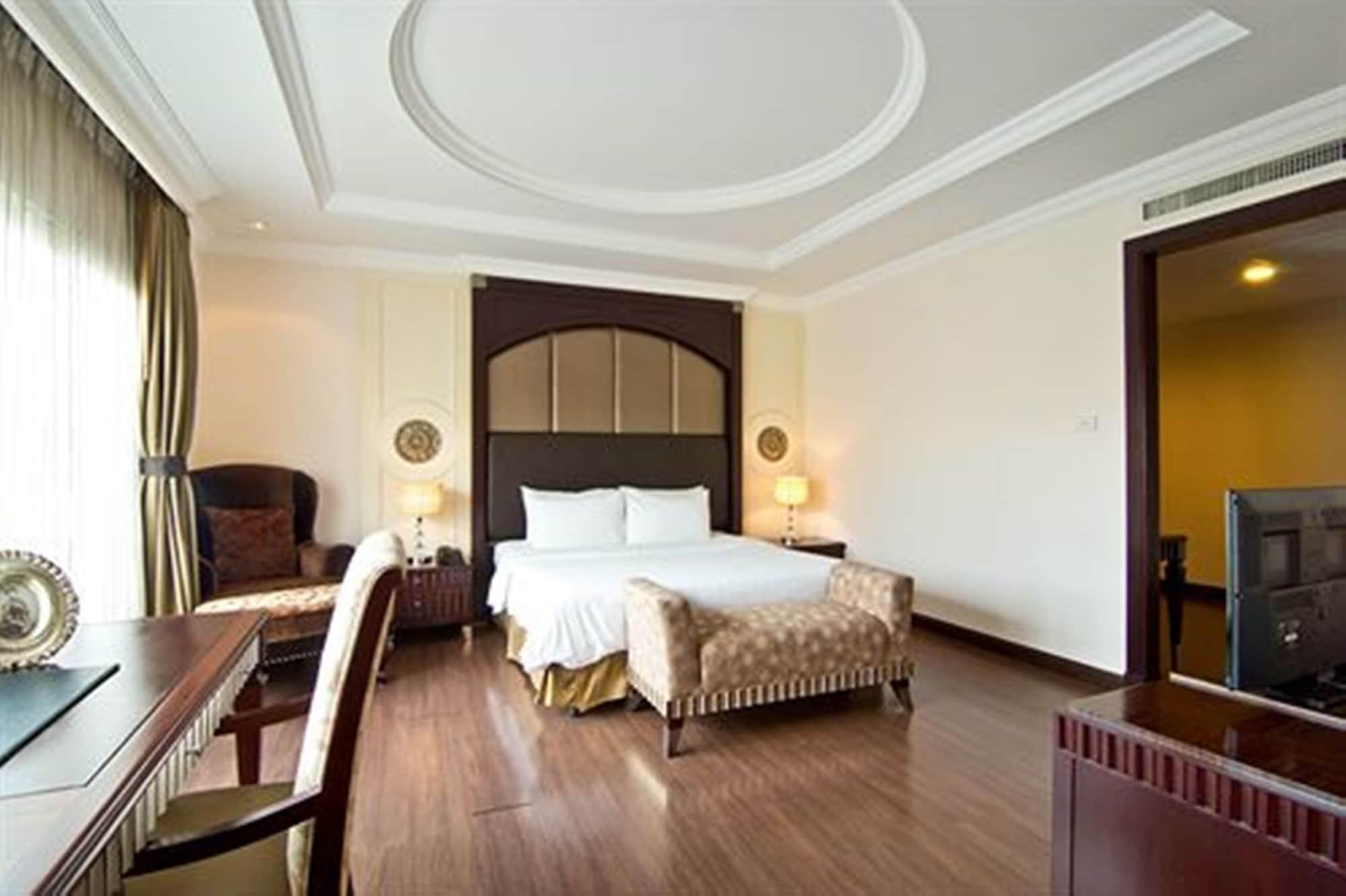 โรงแรม Lk 3*
