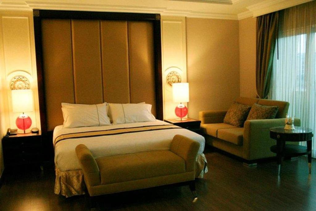 โรงแรม Lk 3*
